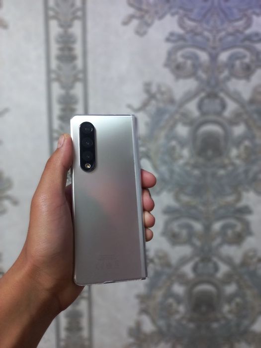 Galaxy Z Fold3 5G