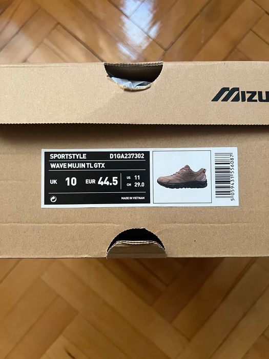 Mizuno WAVEMUJIN Goretex