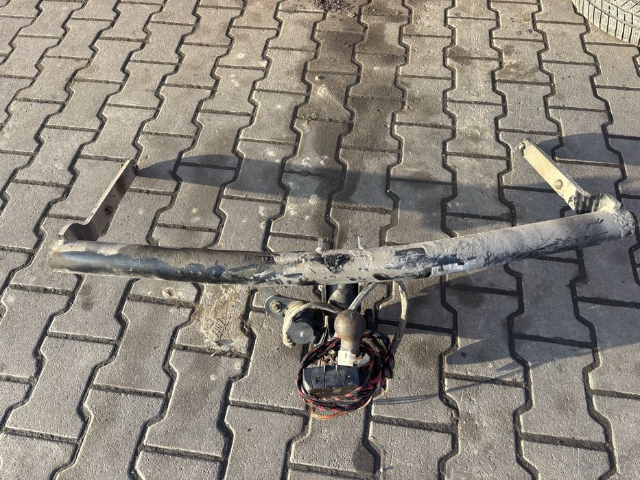 Carlig de remorcare Volkswagen Touran