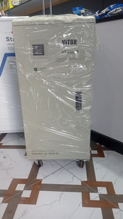 Стабилизатор Vitok VT-30000