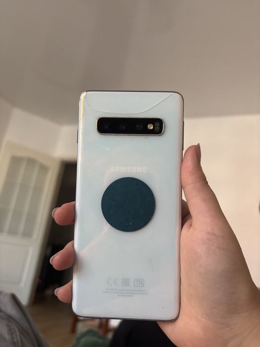 Продажа самсунг с10