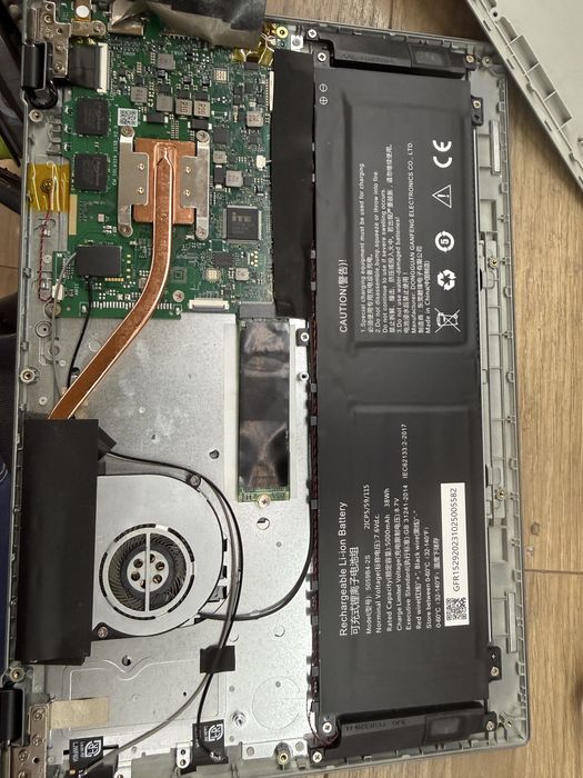 Chuwi gemibook xpro - на запчасти!