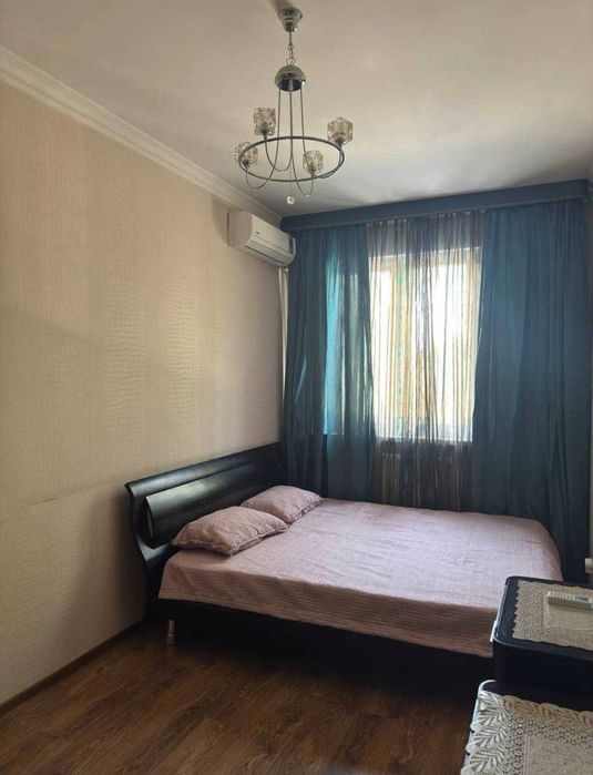 Продаётся квартира в Мирзо Улугбеке Ор БИЙ метро, художники