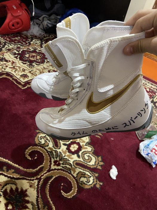 Мачемаи 2 белы золота