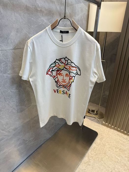 Tricou barbati. Calitate luxury.Toate mărimile disponibile
