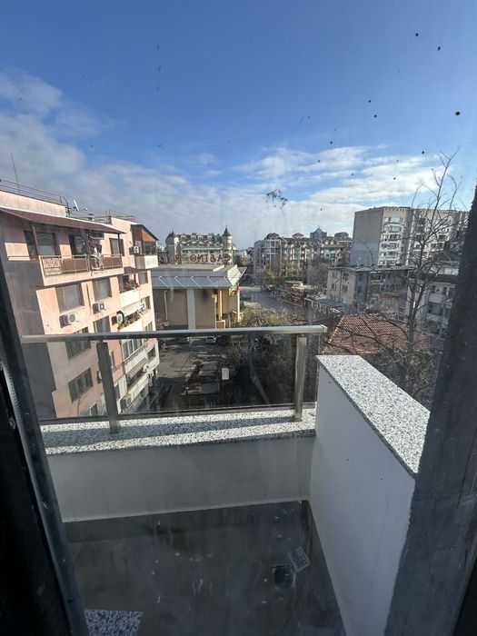 Продава се Двустаен апартамент в Пловдив, Кършияка - 75 кв.м за 1275 €/кв.м - Снимка #3