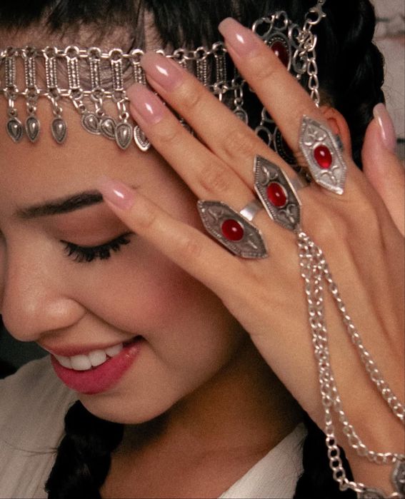 Шекелік, этно сотуары, браслеты