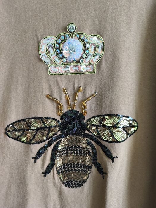 Кафява тениска, Л р-р