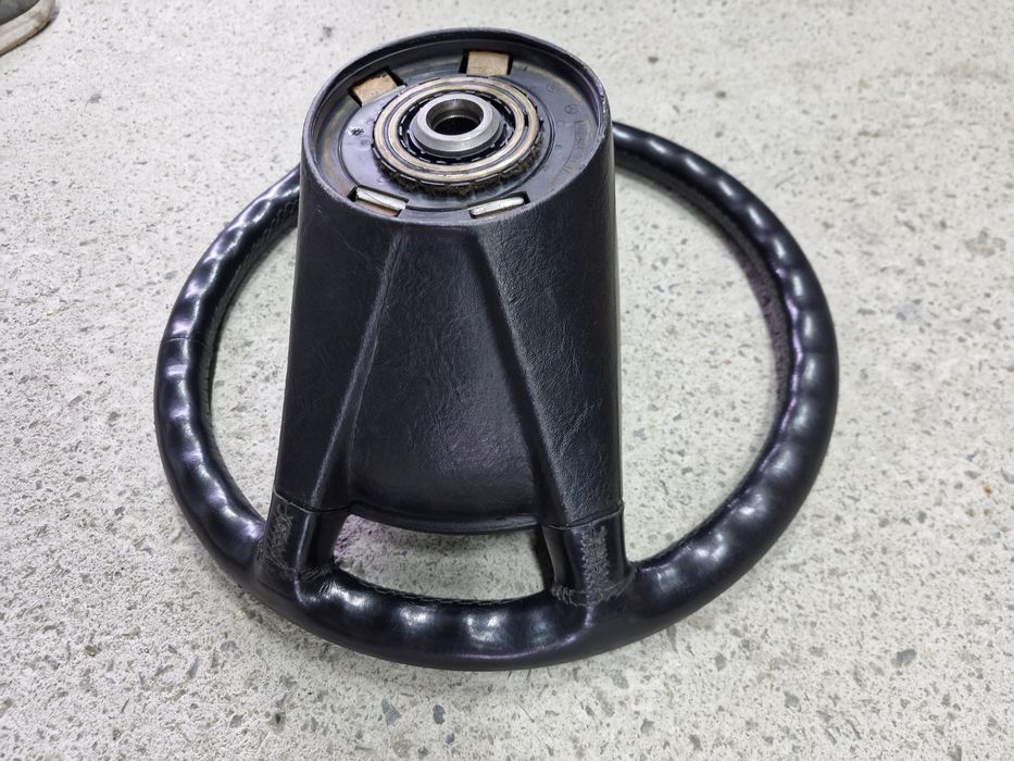 Волан мерцедес w126