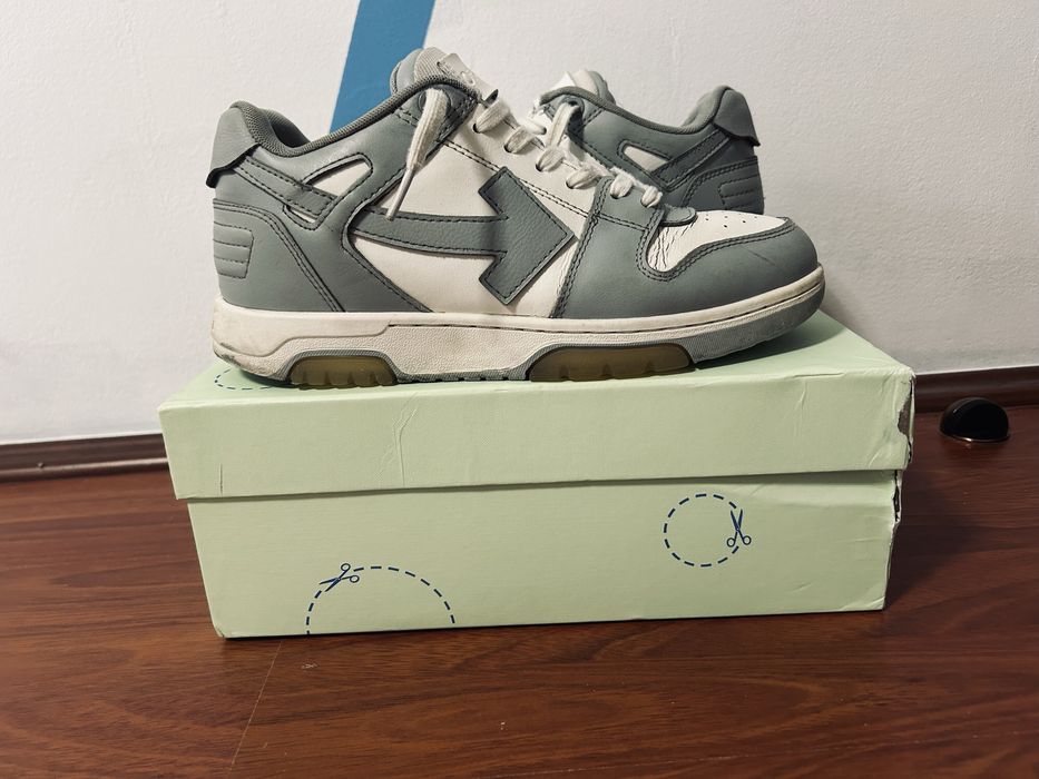 off white out of office gri