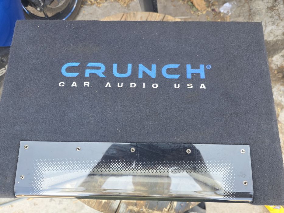 Бас каса crunch, hertz