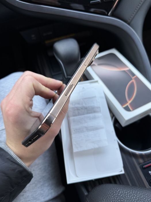 Iphone 16 pro max ,айфон 16 про макс