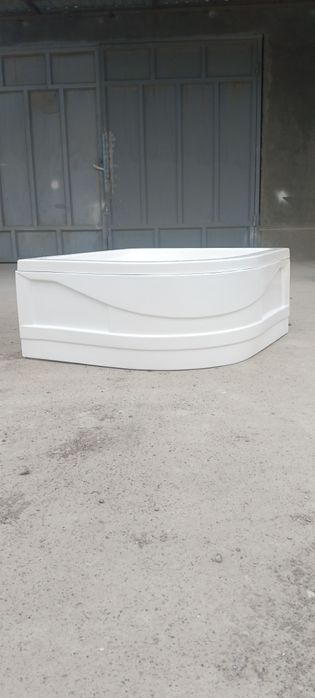 Ванная угловая 100х100