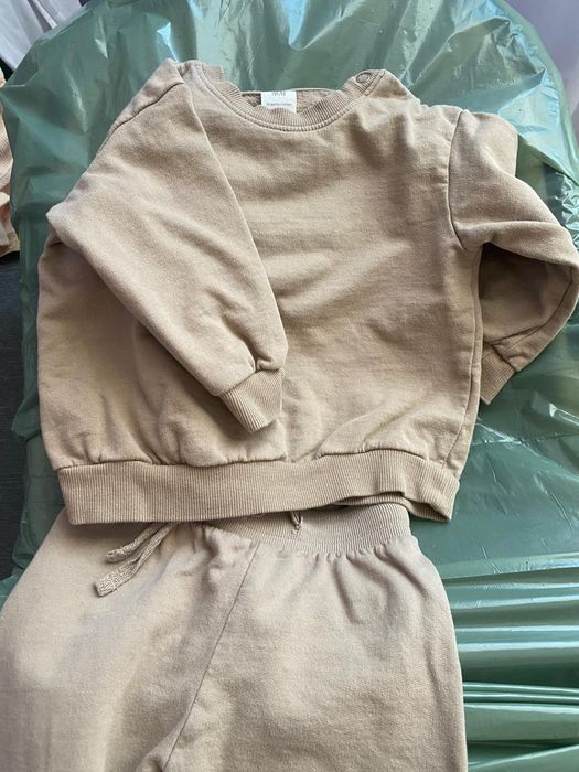 Lot Trening bebe Toate 100 lei H&M