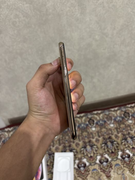 iPhone Xs 64GB Gold Yengide ideal