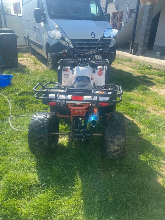 Vând atv de 125 cc