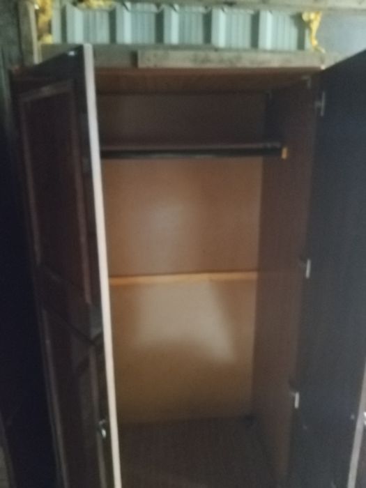 Продам шкафы недорого