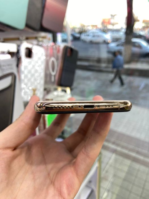 Iphone xs sotladi 64gb