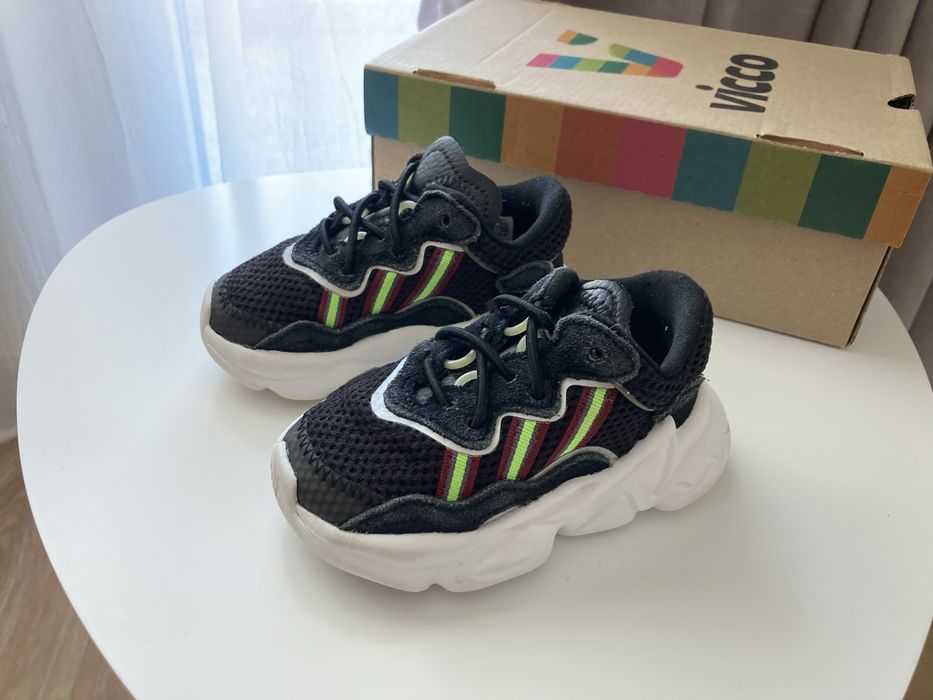 Adidas детски маратонки