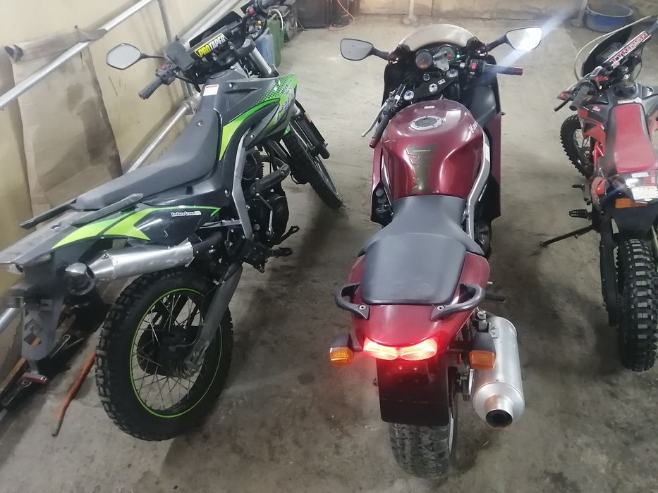 Продам эндуро 250