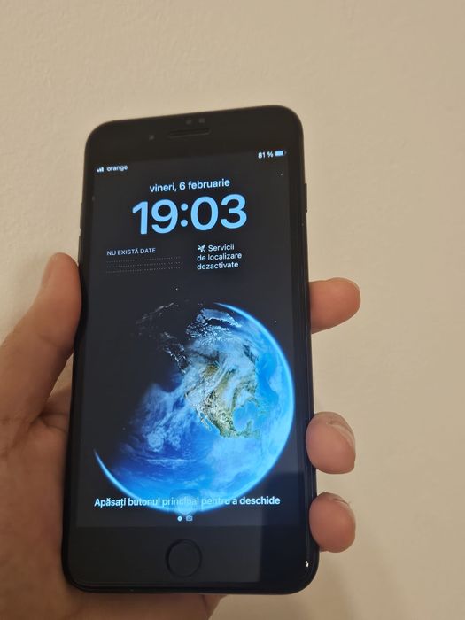 Vand Iphone 8 Plus 64 GB Impecabil