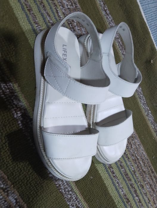 Сандалии летние женские