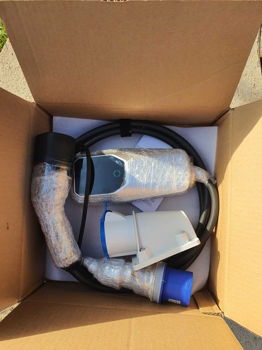 Incarcator masini electrice si plugin type 2 
reglabil 6-32A monofazic