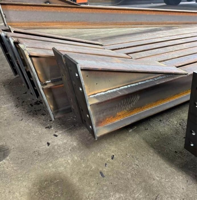 Vand strctura metalica 10x30x4 la pretul de 5700€
