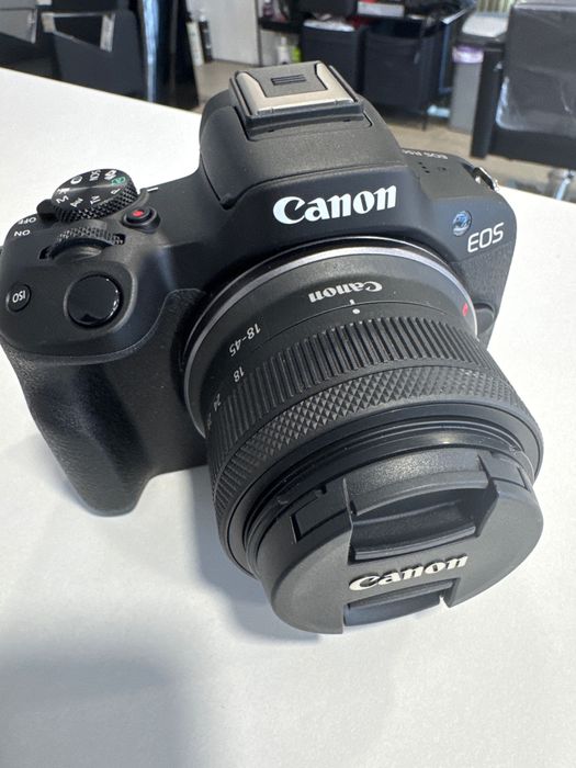 Canon EOS R50(чисто нов) / wifi, mirrorless /цял сет