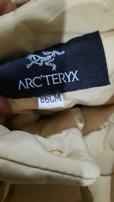 Продам новый зимний комбинезон детский