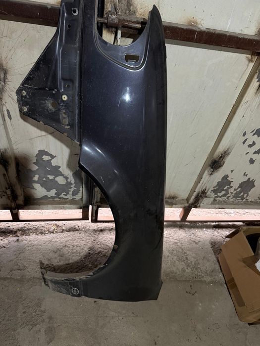 Левое крыло от ауди 100s4