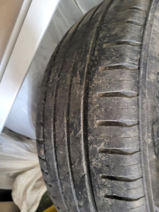 Шины R16 /215 /60