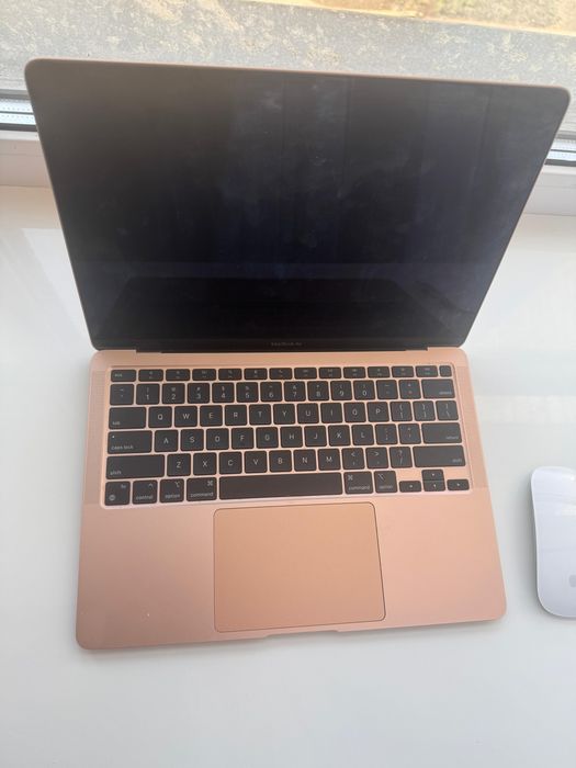 macbook air 13 m1 8/256гб