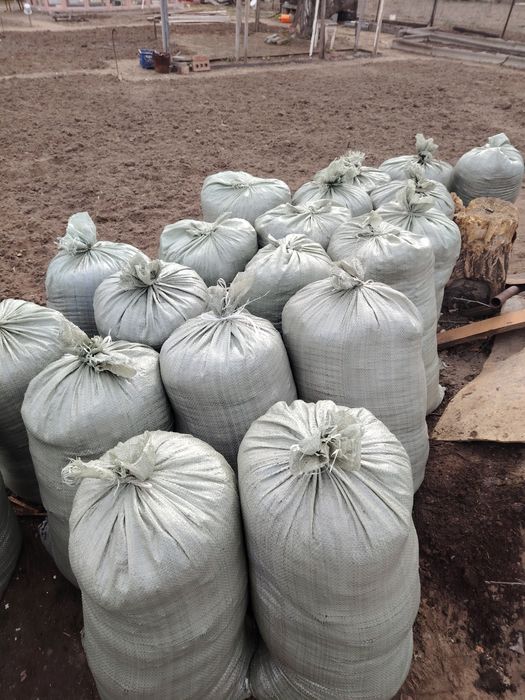 Чернозём в мешках