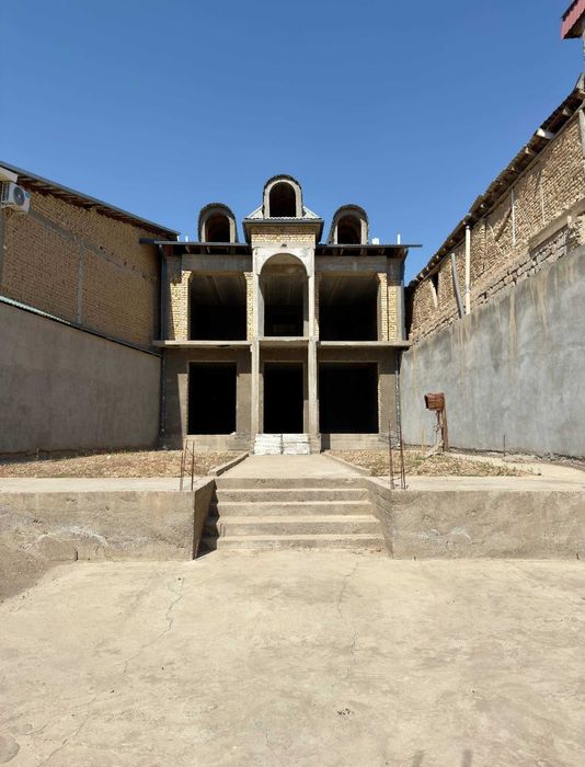 Продаётся дом (коробка)  в центре Луначарского