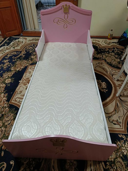 Детская мебель Шкаф и Кровать