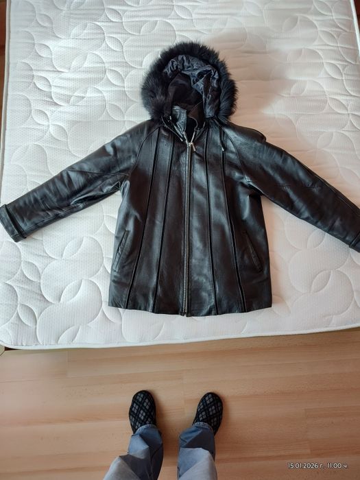 Дамско кожено яке