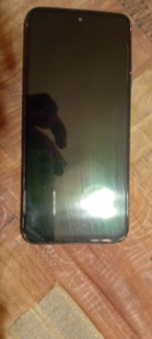 Redmi 10 20 22 с оставаща гаранция от година и шест месеца