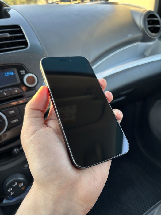 Iphone 15 Pro dual sim