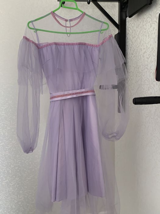 платье подростковое б/у.