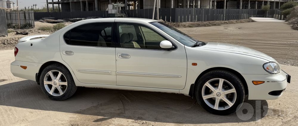 Nissan maxima A 33
