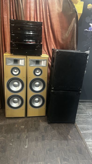 Denon AVR-3805 Pioneer