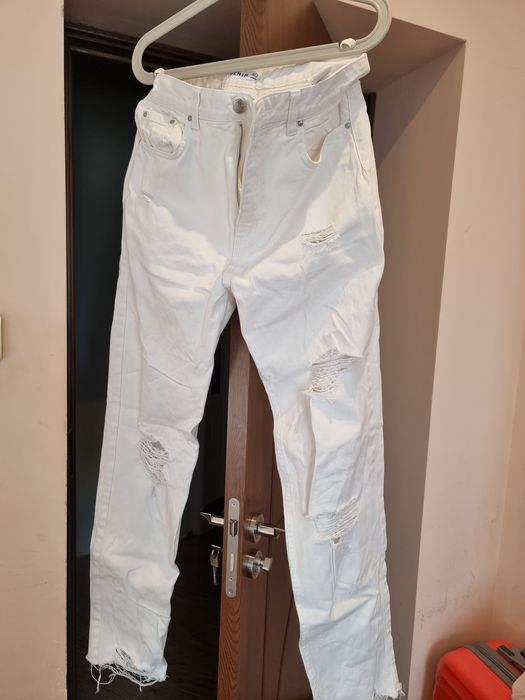 Дамски бели дънки от Sinsay