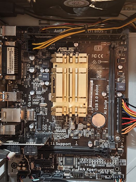 Бюджетен офис компютър Intel Celeron N3050 4gb ram 120ssd