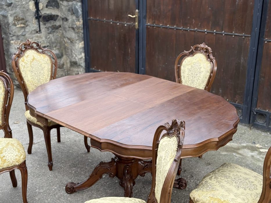 Masa extensibila si 5 scaune lemn masiv