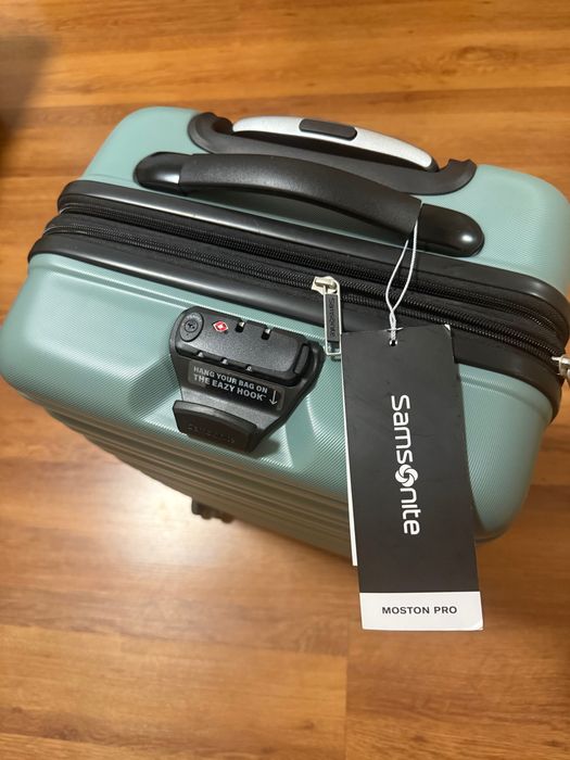 Куфар Samsonite чисто нов! От Америка!