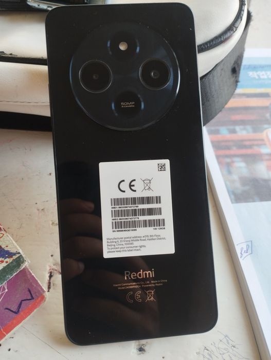 Redmi 14C. Xotira 128GB.