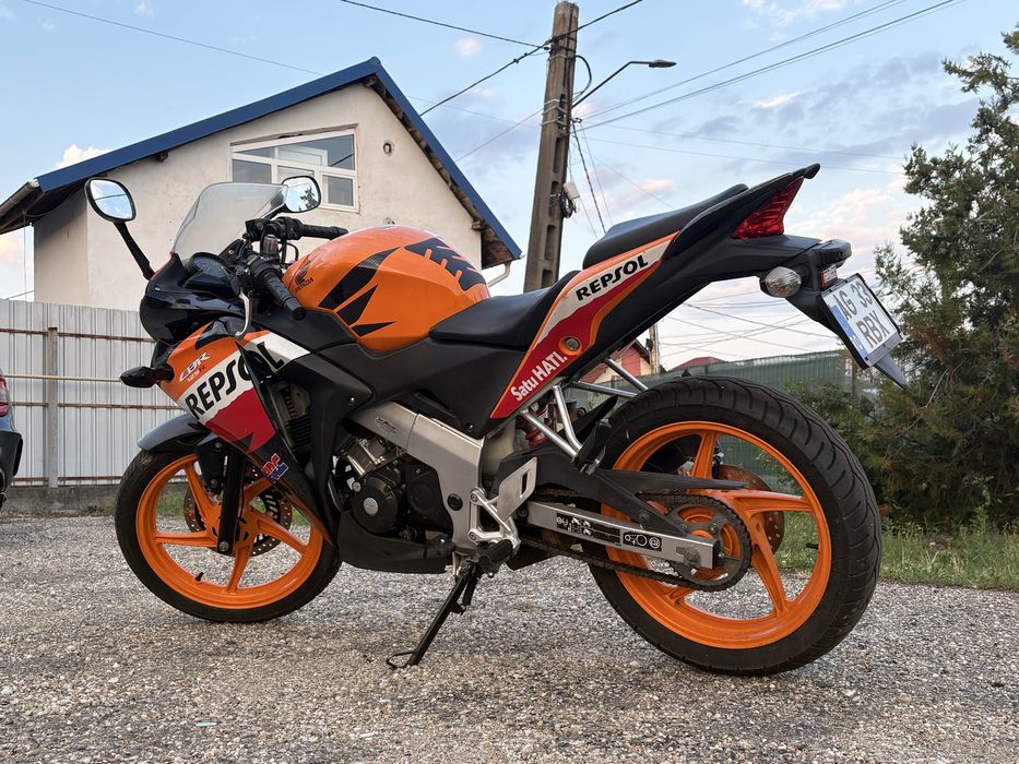 Vand Honda CBR 125R Repsol