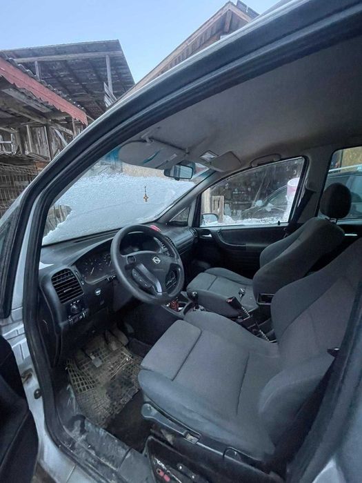 Opel Zafira pentru dezmembrat