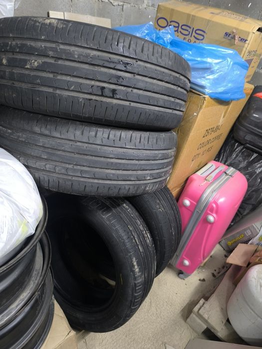 Продам резину CONTINENTAL   комплект